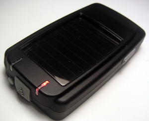 DigitalReviews.net giving away 5 Solar Bluetooth GPS receivers