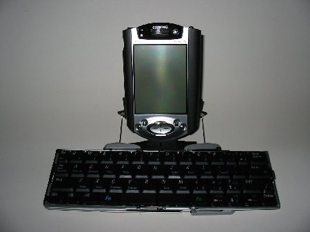 PDACorps reviews the Stowaway XT keyboard