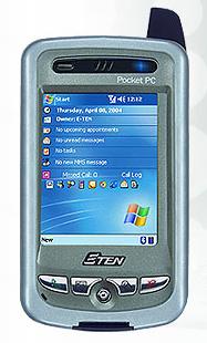 ETen P300B incorporates Windows Mobile 2003 Phone Edition SE and Bluetooth
