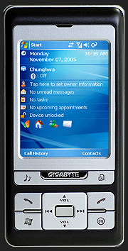 GIGABYTE Introduces the gSmart i128 Pocket PC Phone