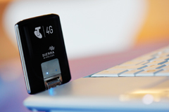 Telstra lights up 4G mobile services in Australia