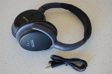 Blackbox M10 Noise Cancellation Headphones giveaway