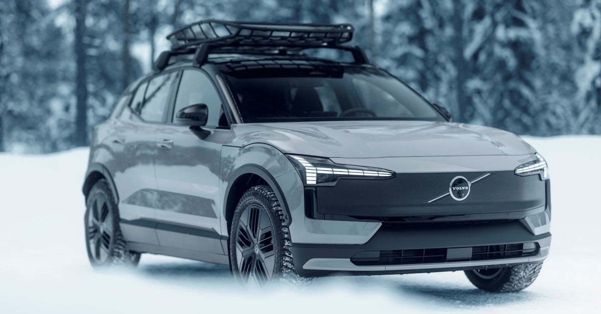 Volvo Introduces EX30 Cross Country in New Zealand