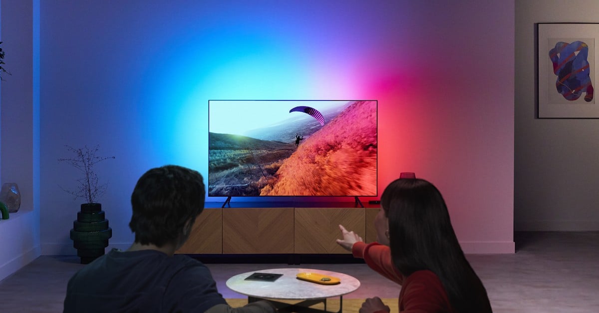 WiZ Introduces HDMI Sync Box and other Light Devices